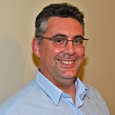 Associate Professor Michael Vagg