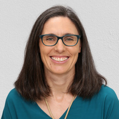 Professor Stephanie Topp, Dr Lana Elliott and Dr Thu Nguyen
